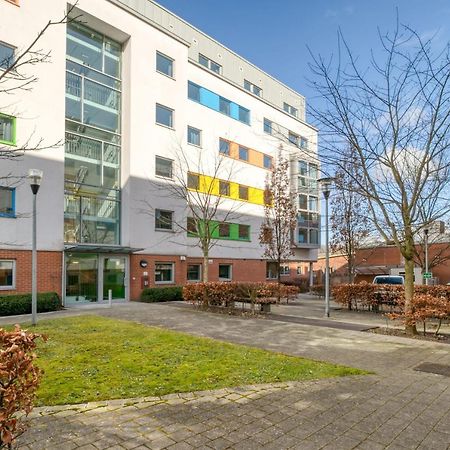Bright & Central Studio In Luton, Sleeps 2 루턴 외부 사진