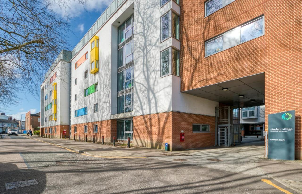 Bright & Central Studio In Luton, Sleeps 2 루턴 외부 사진
